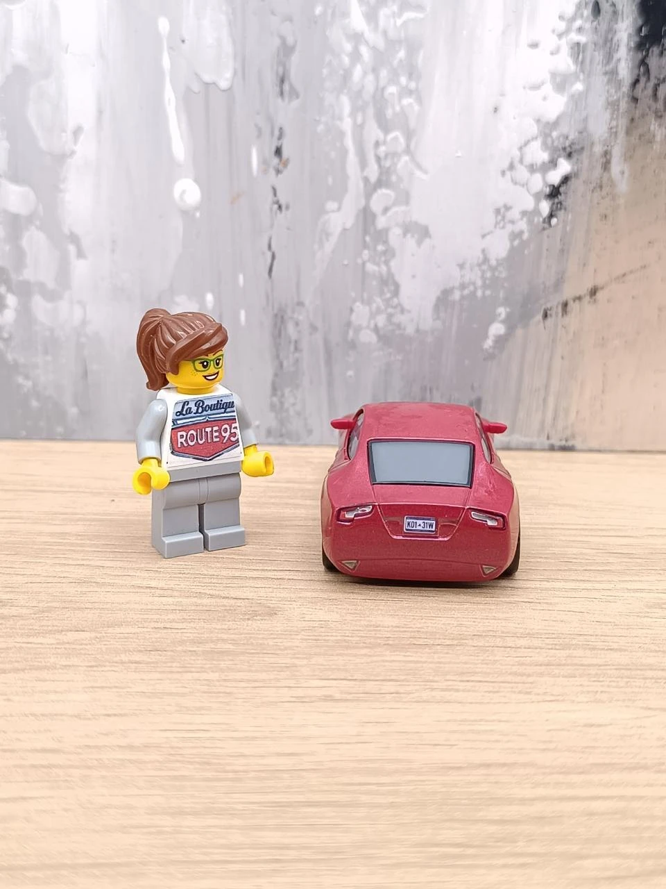 Coche Cars Natalie - Juguete nuevo (CAS12) – photo 6